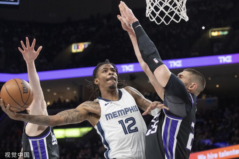 更展示了她 更展示了她