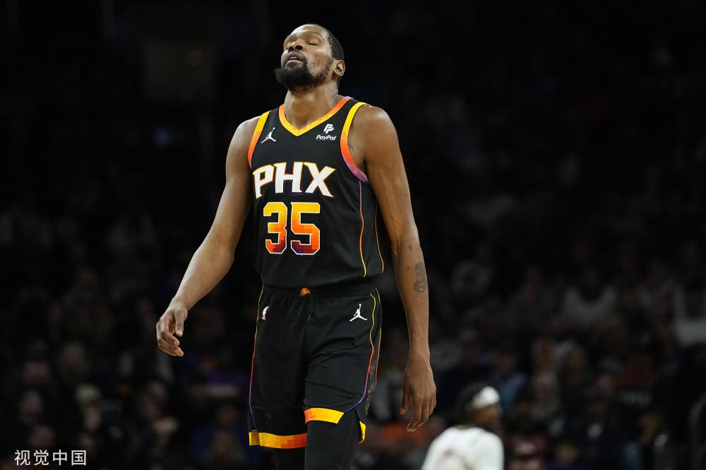 受采访时所 受采访时所