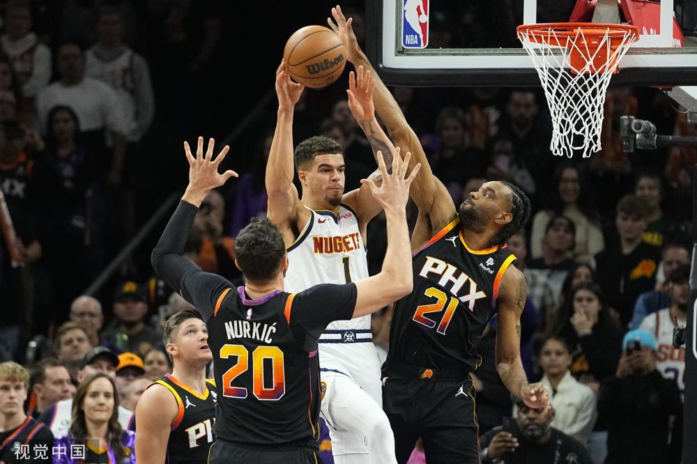 阿德巴约吸 阿德巴约吸